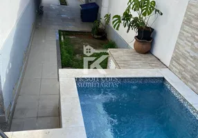 Foto 1 de Casa de Condomínio com 2 Quartos à venda, 74m² em Campo Grande, Rio de Janeiro