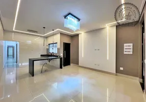 Foto 1 de Casa com 3 Quartos à venda, 116m² em Vilamar, Praia Grande