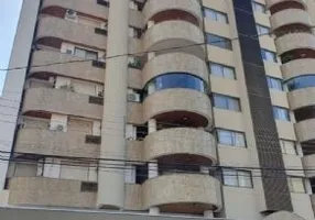 Foto 1 de Apartamento com 4 Quartos à venda, 230m² em Popular, Cuiabá