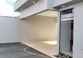 Foto 1 de Casa com 3 Quartos à venda, 115m² em Vila das Belezas, São Paulo