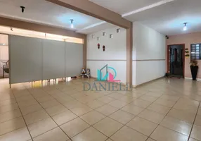 Foto 1 de Casa com 3 Quartos à venda, 178m² em Jardim Ártico, Araraquara