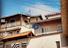 Foto 1 de Sobrado com 4 Quartos à venda, 250m² em Vila Sul Americana, Carapicuíba