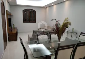 Foto 1 de Casa com 3 Quartos à venda, 175m² em Santa Maria, Belo Horizonte