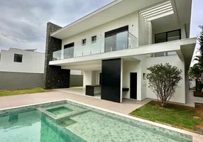 Foto 1 de Casa de Condomínio com 4 Quartos à venda, 497m² em Alphaville Ipês, Goiânia