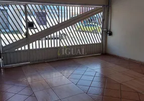 Foto 1 de Casa com 2 Quartos à venda, 67m² em Parque Erasmo Assuncao, Santo André