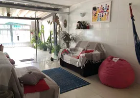 Foto 1 de Casa com 3 Quartos para alugar, 170m² em Ponta da Praia, Santos