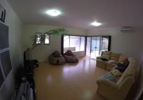 Foto 1 de Casa com 4 Quartos à venda, 357m² em Barra do Rio Cerro, Jaraguá do Sul