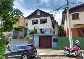 Foto 1 de Casa com 5 Quartos à venda, 154m² em Rio Branco, Caxias do Sul