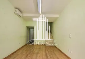 Foto 1 de Sobrado com 4 Quartos à venda, 150m² em Chácara Santo Antônio, São Paulo