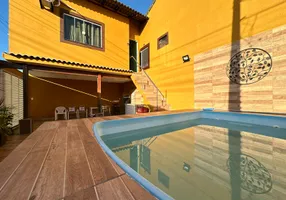 Foto 1 de Casa com 4 Quartos à venda, 250m² em Ipiranga, Guarapari