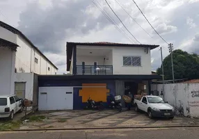 Foto 1 de Casa com 4 Quartos para alugar, 360m² em Vermelha, Teresina