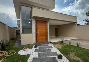 Foto 1 de Casa com 3 Quartos à venda, 145m² em Terrabela Cerrado II, Senador Canedo