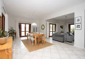 Foto 1 de Casa com 6 Quartos à venda, 506m² em Lagoa da Conceição, Florianópolis