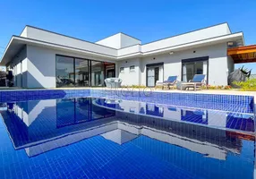 Foto 1 de Casa de Condomínio com 4 Quartos à venda, 340m² em Condominio Residencial Villa Lombarda, Valinhos