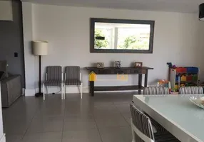 Foto 1 de Casa de Condomínio com 4 Quartos à venda, 240m² em Sapê, Niterói