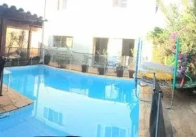 Foto 1 de Sobrado com 4 Quartos à venda, 340m² em Jardim Santa Genebra, Campinas