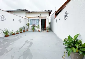 Foto 1 de Casa com 2 Quartos à venda, 66m² em Jardim Aliança II, Resende