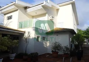 Foto 1 de Casa com 3 Quartos à venda, 360m² em Jardim Karaíba, Uberlândia