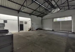 Foto 1 de Galpão/Depósito/Armazém à venda, 899m² em Bosque dos Eucaliptos, São José dos Campos