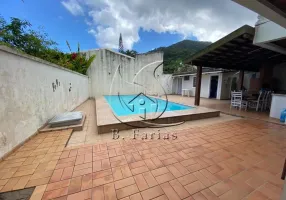 Foto 1 de Casa com 7 Quartos para alugar, 330m² em Praia de Juquehy, São Sebastião