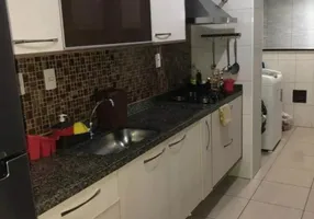 Foto 1 de Casa com 2 Quartos à venda, 90m² em Boca do Rio, Salvador