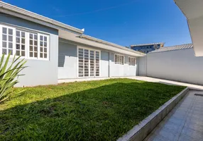 Foto 1 de Casa com 3 Quartos à venda, 159m² em Santa Cândida, Curitiba