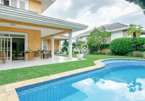 Foto 1 de Casa de Condomínio com 4 Quartos à venda, 471m² em Jardim das Américas, Curitiba
