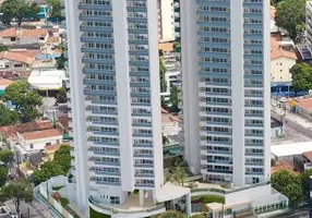 Foto 1 de Apartamento com 3 Quartos à venda, 141m² em Fátima, Fortaleza