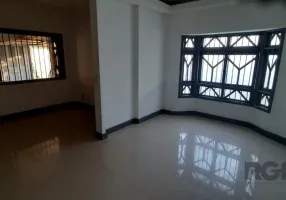 Foto 1 de Casa com 3 Quartos para alugar, 178m² em Azenha, Porto Alegre