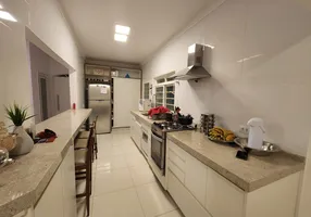 Foto 1 de Casa com 3 Quartos para alugar, 260m² em São Judas Tadeu, São José do Rio Preto