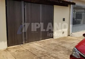 Foto 1 de Casa com 1 Quarto à venda, 90m² em Jardim Cruzeiro do Sul, São Carlos