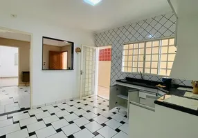 Foto 1 de Casa com 3 Quartos à venda, 121m² em Jardim Santa Maria, São Paulo