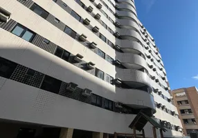 Foto 1 de Apartamento com 3 Quartos à venda, 77m² em Ponta Verde, Maceió