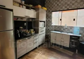 Foto 1 de Fazenda/Sítio com 1 Quarto à venda, 82m² em Jardim Olaria Potunduva, Jaú