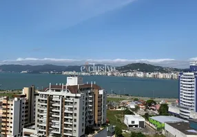 Foto 1 de Cobertura com 3 Quartos à venda, 218m² em Balneário, Florianópolis