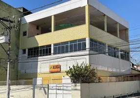 Foto 1 de Galpão/Depósito/Armazém com 8 Quartos para alugar, 250m² em Patronato, São Gonçalo