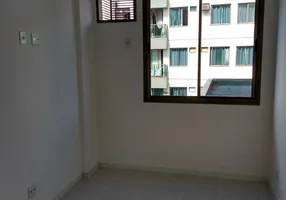 Foto 1 de Apartamento com 2 Quartos à venda, 58m² em Pendotiba, Niterói