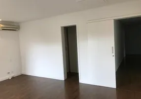 Foto 1 de Casa com 3 Quartos à venda, 125m² em Vila Santa Isabel, São Paulo