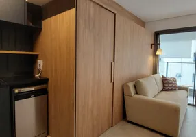 Foto 1 de Apartamento com 1 Quarto para alugar, 40m² em Jardins, São Paulo