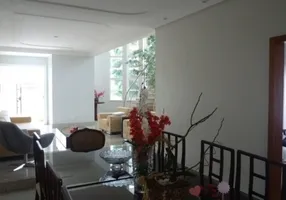 Foto 1 de Casa com 3 Quartos à venda, 140m² em Jardim Coimbra, São Paulo