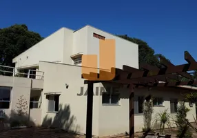 Foto 1 de Casa com 3 Quartos à venda, 400m² em Jardim Ana Estela, Carapicuíba