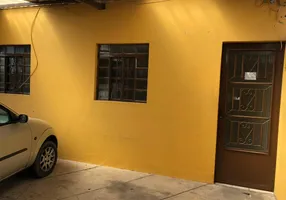 Foto 1 de Casa com 2 Quartos para alugar, 60m² em Tupi A, Belo Horizonte