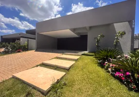 Foto 1 de Casa de Condomínio com 4 Quartos à venda, 261m² em Costa Laguna, Nova Lima
