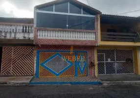 Foto 1 de Sobrado com 4 Quartos para venda ou aluguel, 200m² em Jardim Helena, Taboão da Serra