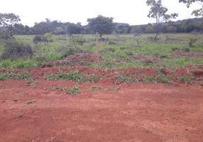 Foto 1 de Lote/Terreno à venda, 20000m² em Zona Rural, Araçaí