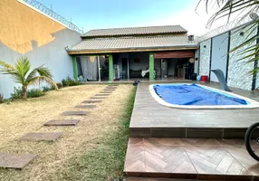 Foto 1 de Casa com 3 Quartos à venda, 200m² em Parque Oeste Industrial, Goiânia