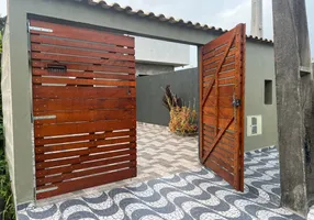 Foto 1 de Casa com 2 Quartos à venda, 64m² em Santa Terezinha, Itanhaém