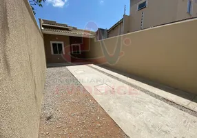 Foto 1 de Casa com 3 Quartos à venda, 80m² em Siqueira, Fortaleza