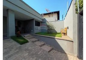 Foto 1 de Casa com 3 Quartos à venda, 253m² em Vila Santa Cruz, São José do Rio Preto