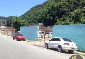 Foto 1 de Galpão/Depósito/Armazém à venda, 680m² em Marapé, Santos